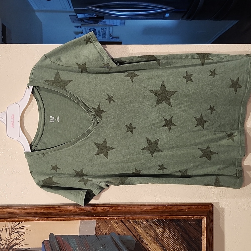 Women's GAP T-Shirt